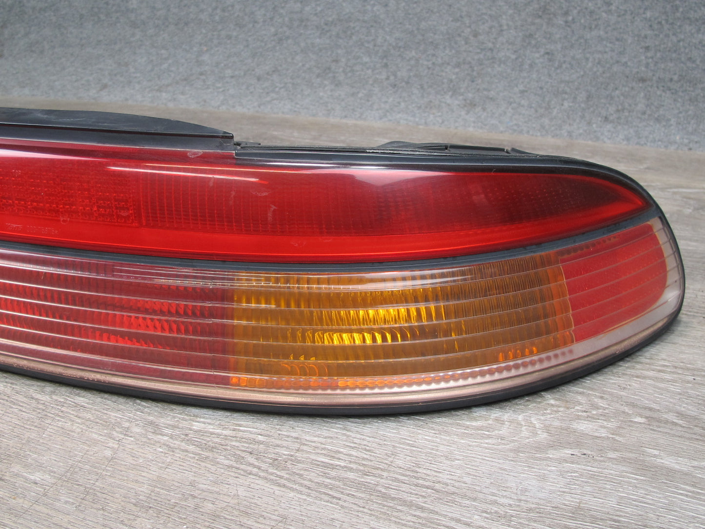 95-96 Lexus SC300 SC400 JZZ31L Set of 2 Rear Left & Right Tail Light Lamp OEM