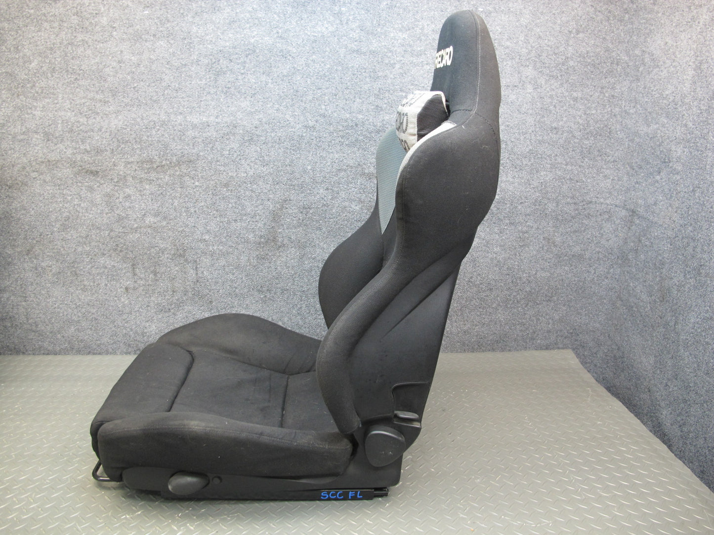 Recaro AM19 Sp-z Set of 2 Front Left & Right Racing Seat