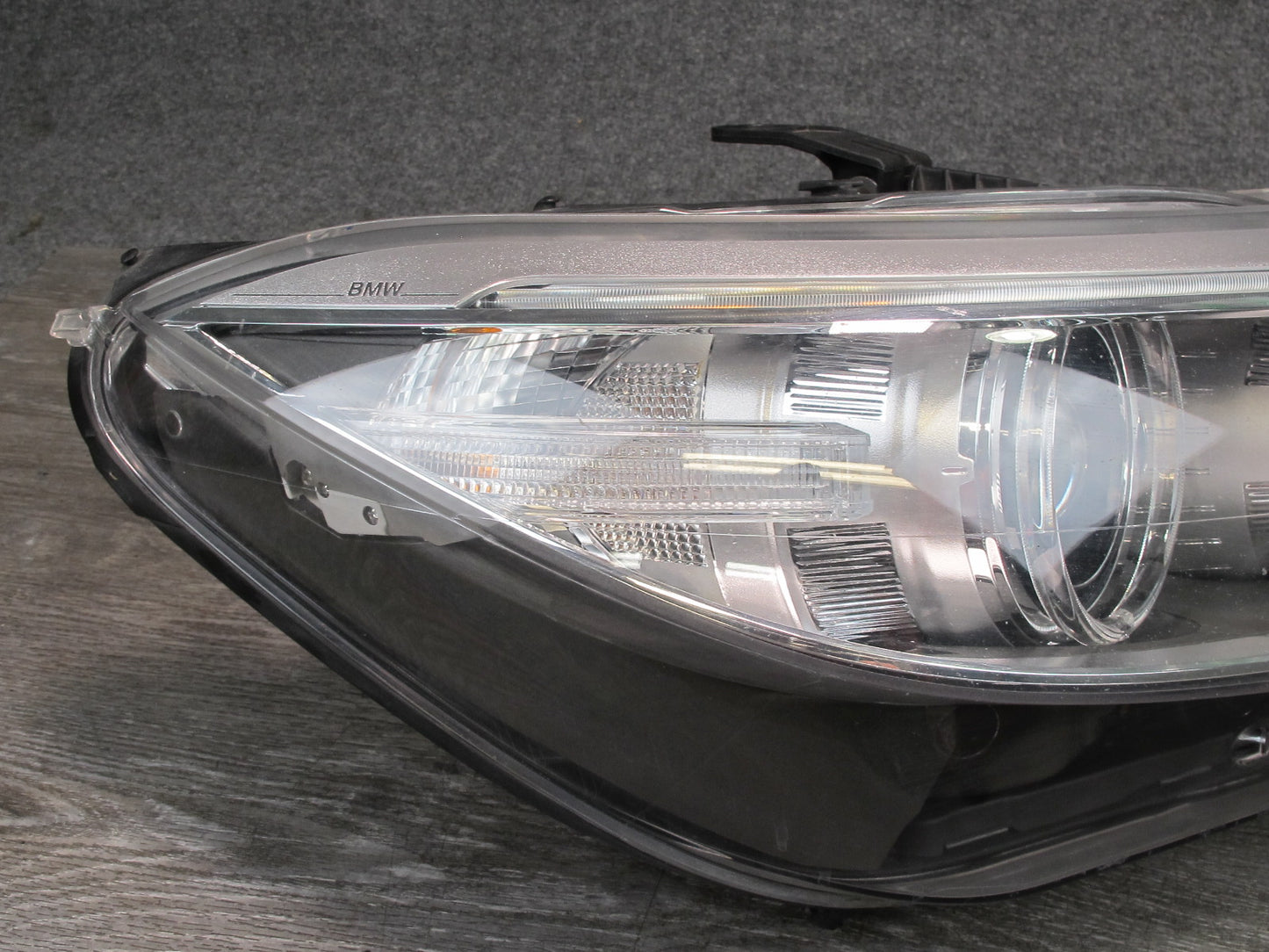 14-16 BMW E89 Z4 Front Right Adaptive Xenon HID Headlight Lamp Assembly OEM