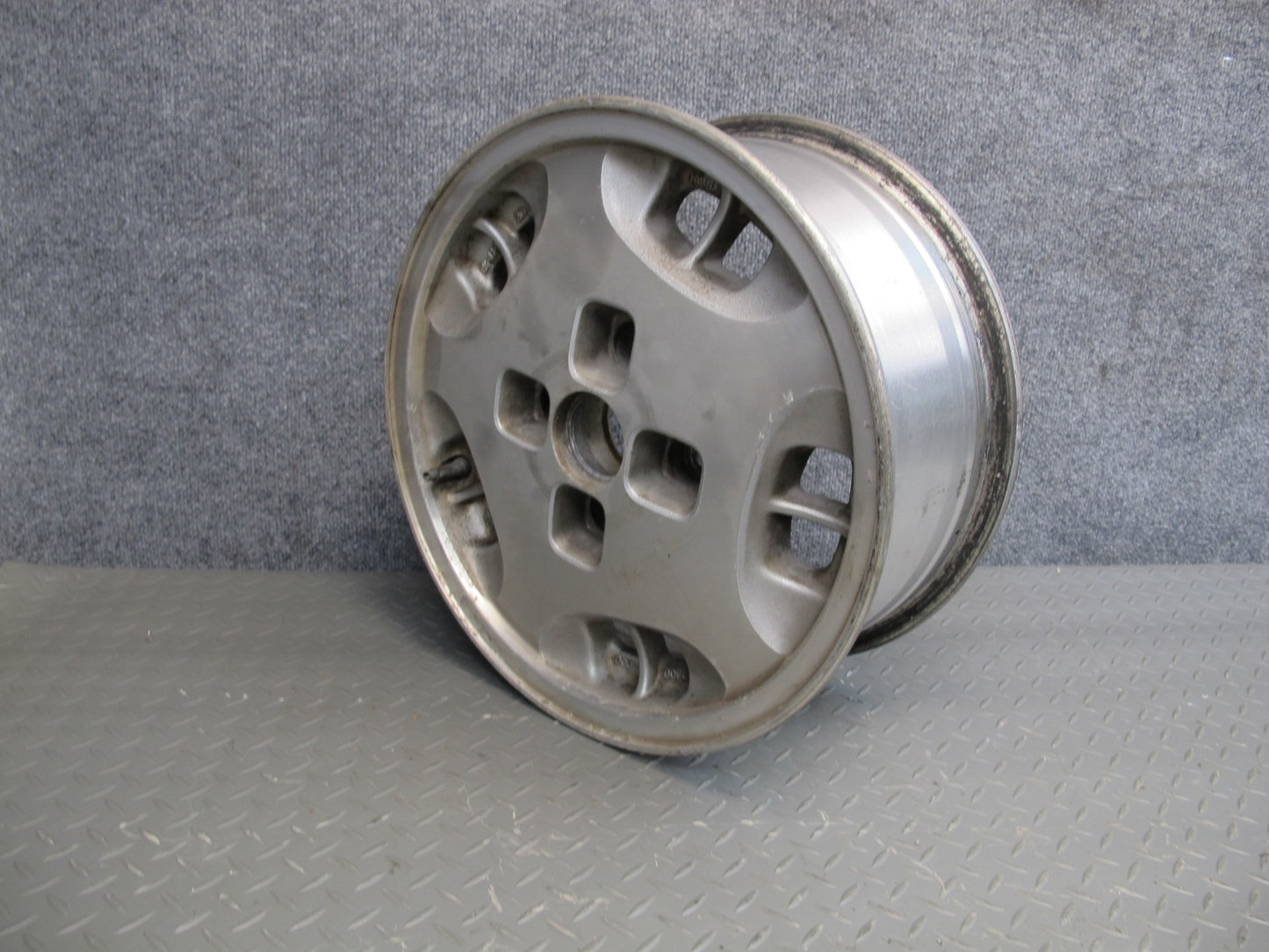 84-85 Nissan Z31 300ZX Set of 4 Factory R15" Alloy Wheel Rim 15x6.5JJ ET30 OEM