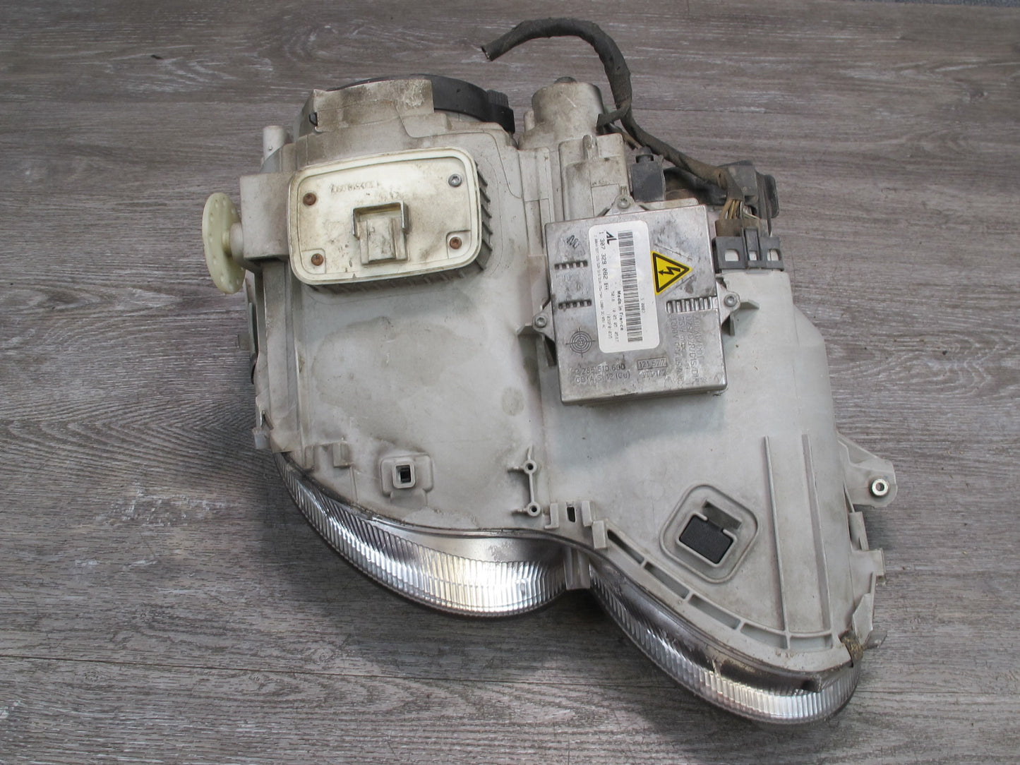 03-08 Mercedes R230 Sl-class Front Left BI Xenon HID Headlight Lamp OEM