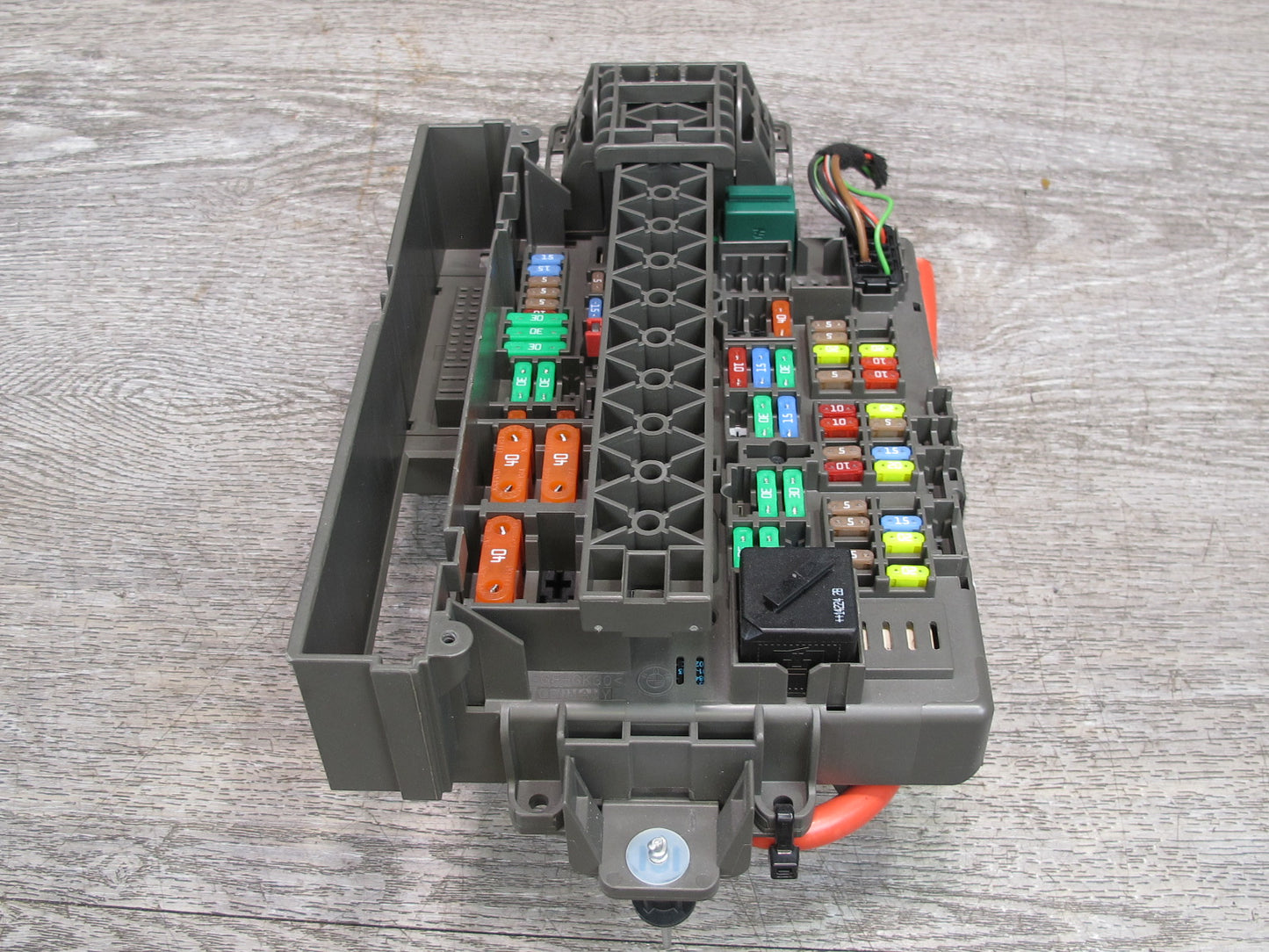 09-16 BMW E89 Z4 Front Power Distribution Relay Fuse Box 9154970 OEM