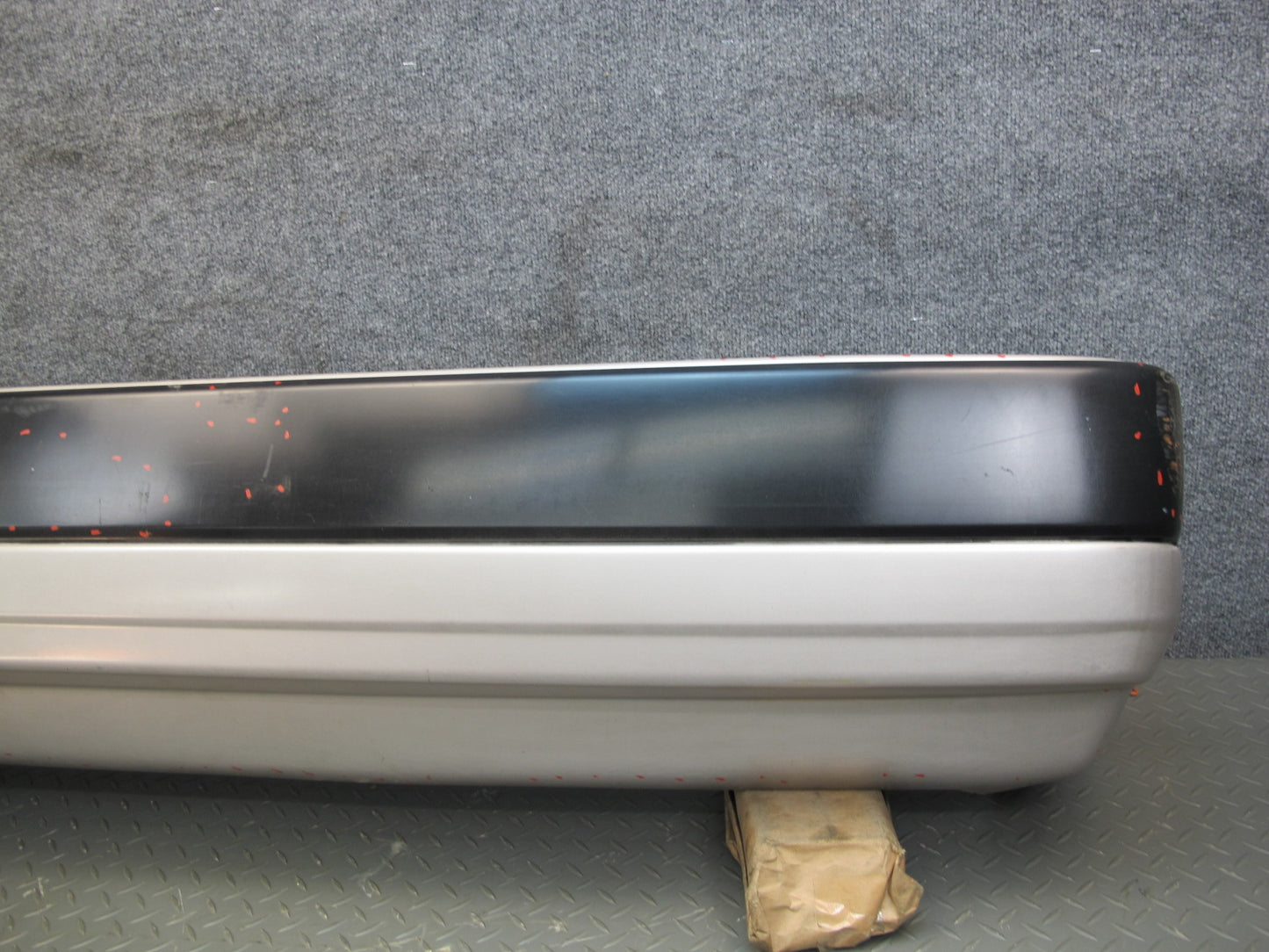 85-86 Nissan Z31 300ZX 2+0 NON Turbo Rear Bumper Cover Champagne OEM
