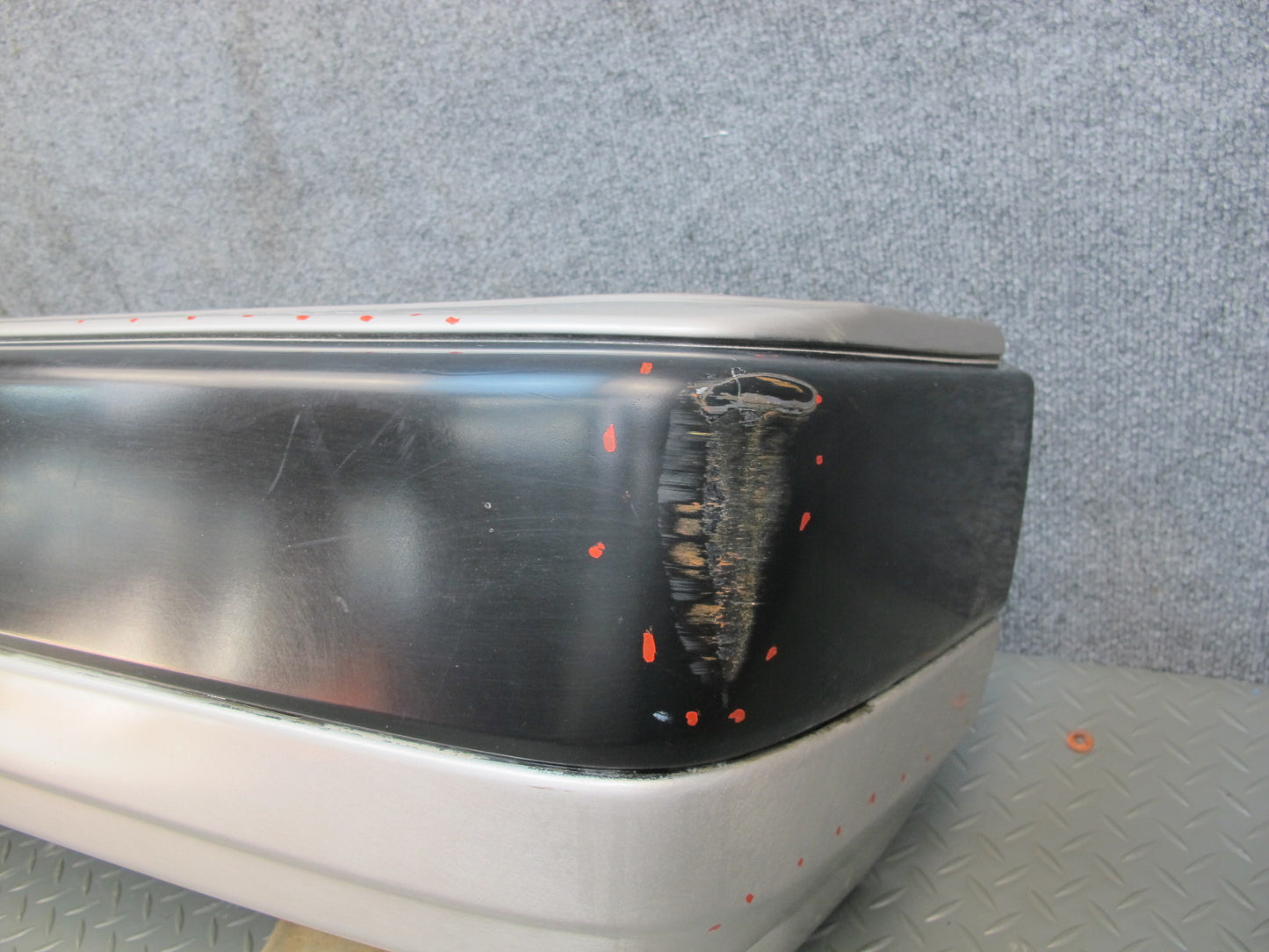85-86 Nissan Z31 300ZX 2+0 NON Turbo Rear Bumper Cover Champagne OEM