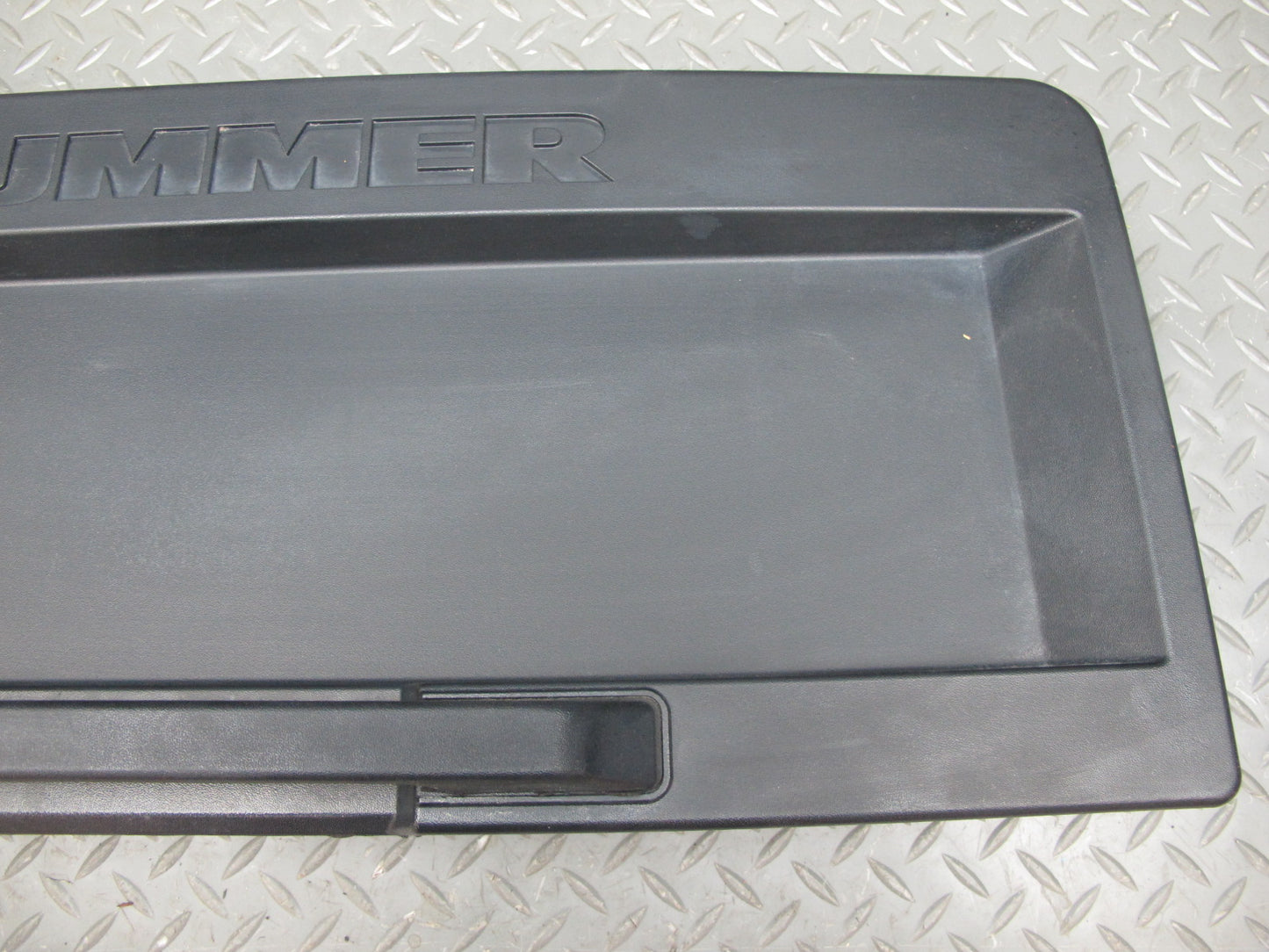 2006-2009 Hummer H2 Rear Trunk Lid Liftgate License Plate Panel W/ Handle