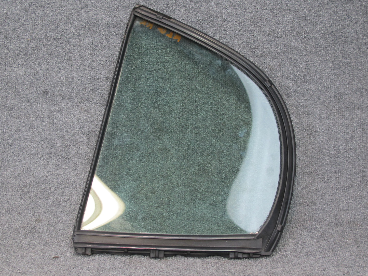 98-05 Lexus JZS160L GS400 GS430 GS300 Rear Right Door Fixed Window Glass OEM