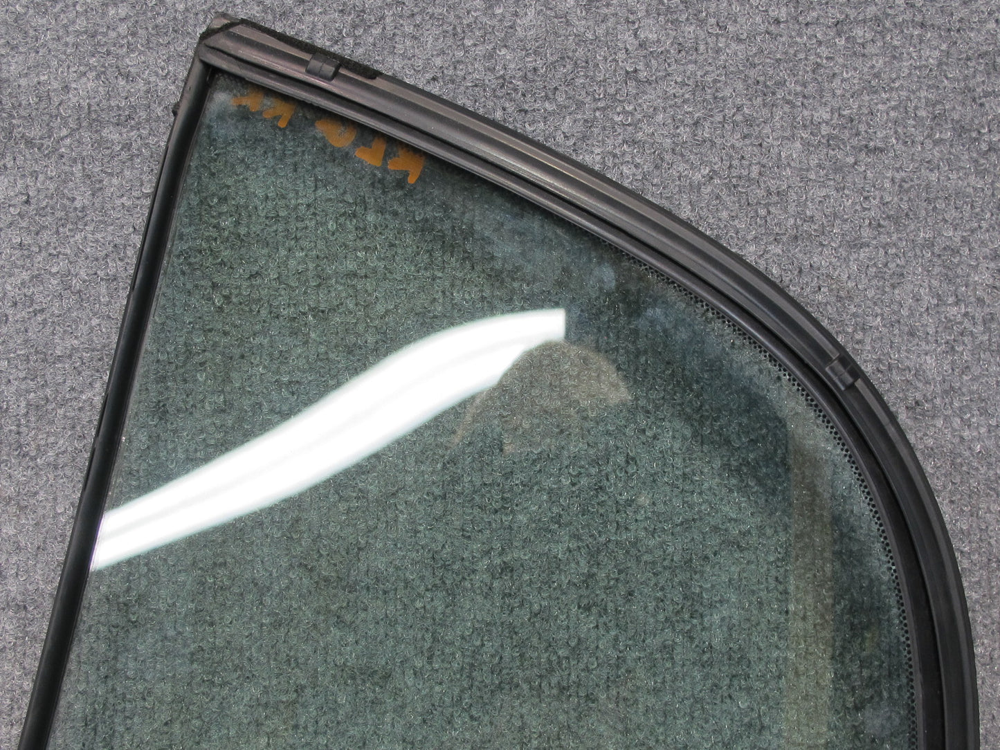 98-05 Lexus JZS160L GS400 GS430 GS300 Rear Right Door Fixed Window Glass OEM