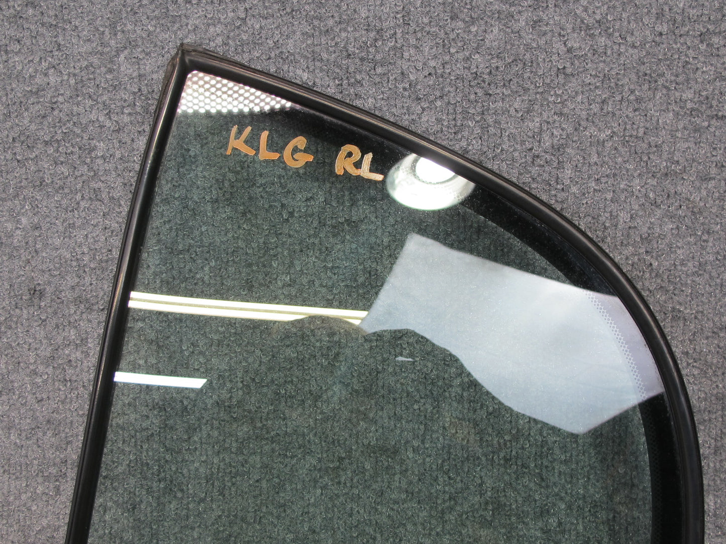 98-05 Lexus JZS160L GS400 GS430 GS300 Rear Left Door Fixed Window Glass OEM