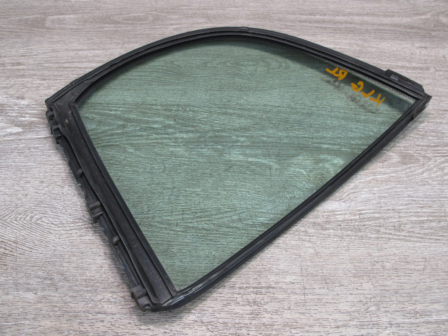 98-05 Lexus JZS160L GS400 GS430 GS300 Rear Left Door Fixed Window Glass OEM