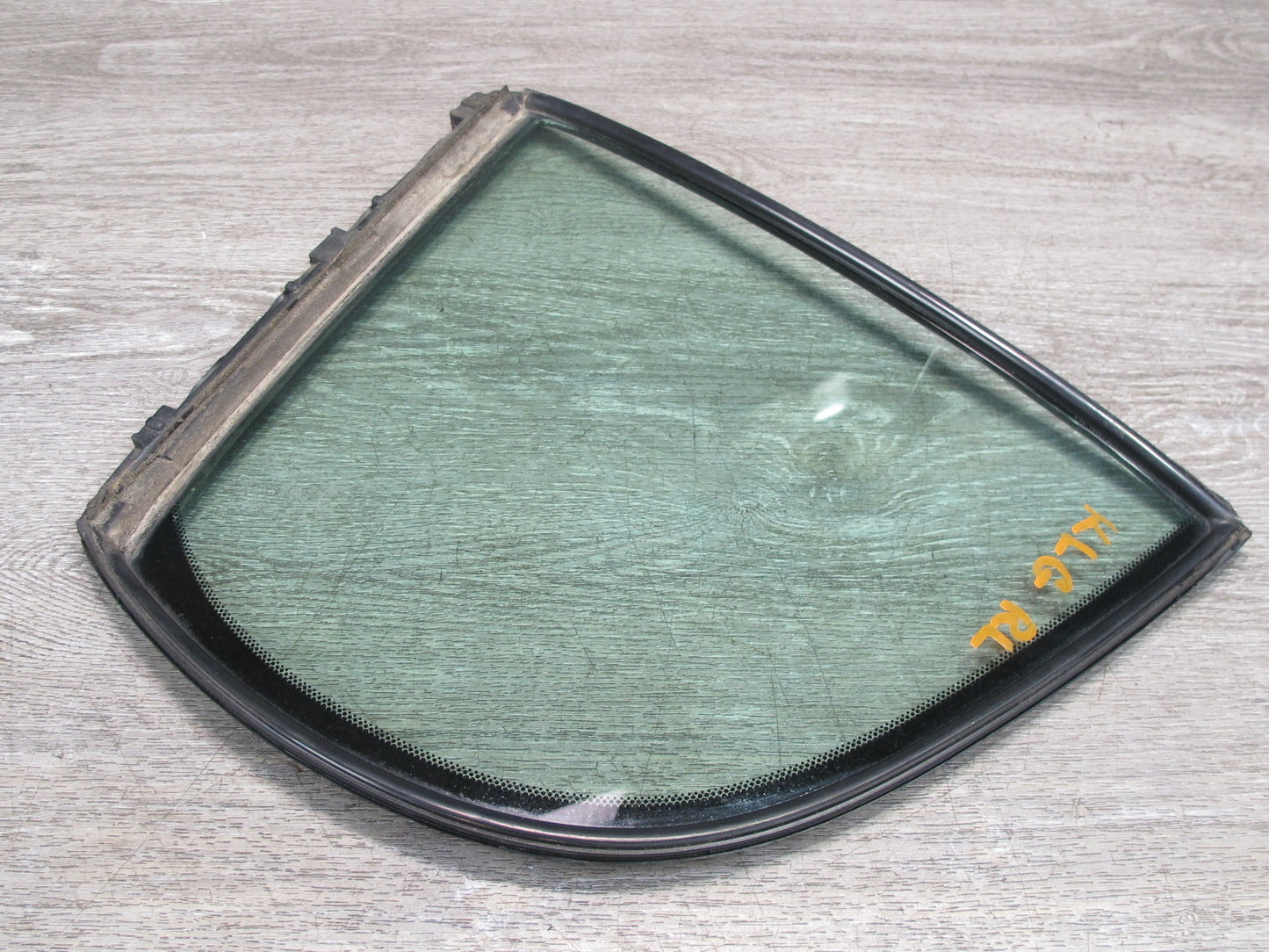 98-05 Lexus JZS160L GS400 GS430 GS300 Rear Left Door Fixed Window Glass OEM