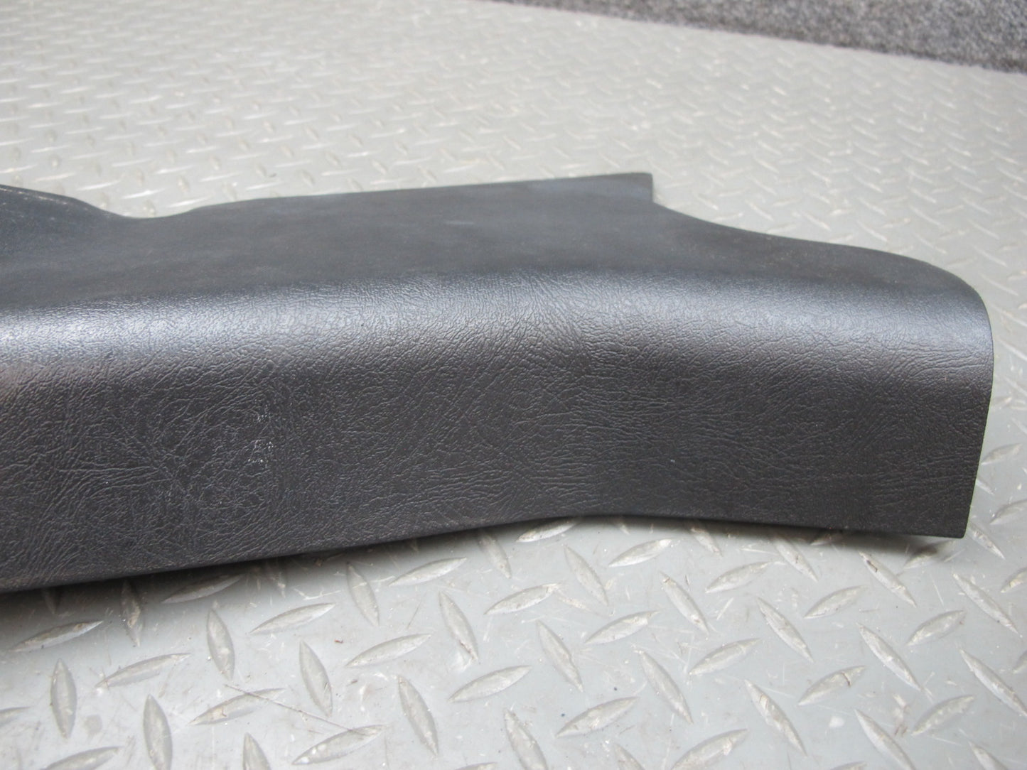 2003-2009 Hummer H2 Front Right Passenger Side Lower Kick Trim Cover Panel