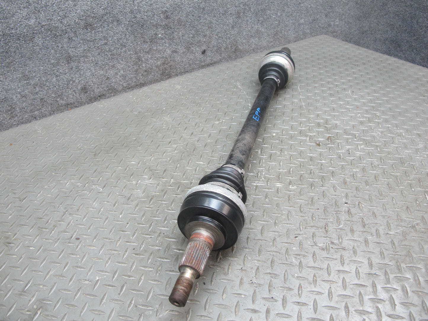 2010-2016 Porsche Panamera 970 Rear Left or Right Suspension Axle Shaft