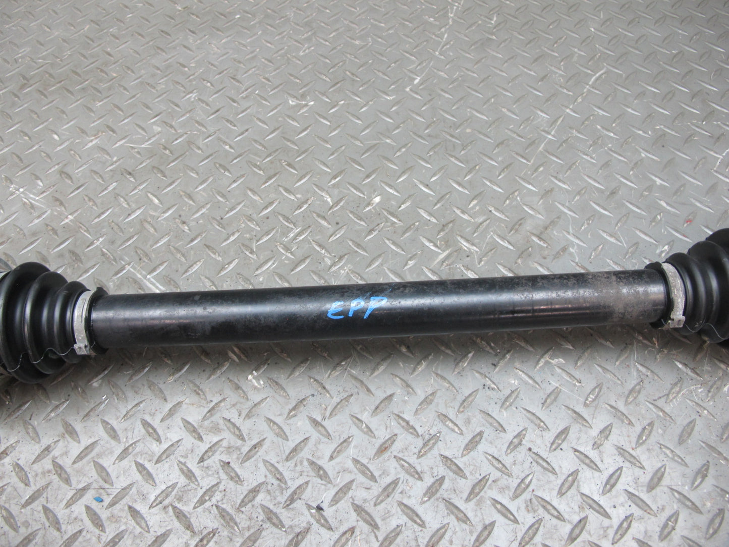 2010-2016 Porsche Panamera 970 Rear Left or Right Suspension Axle Shaft