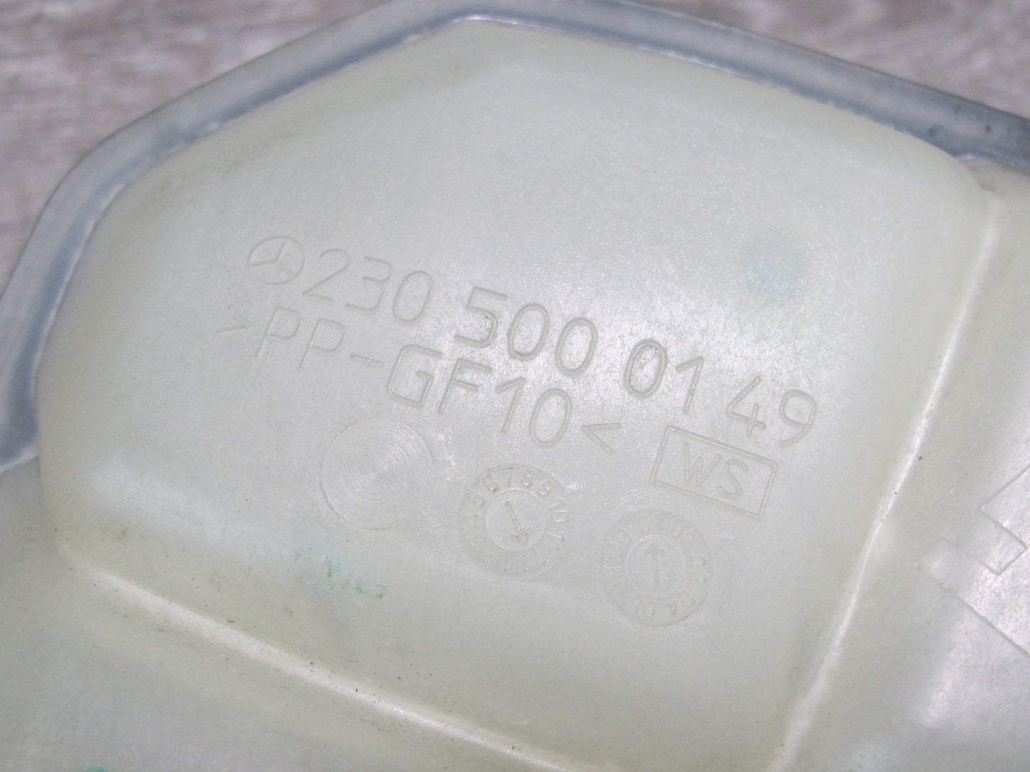 03-12 Mercedes R230 Sl-class Engine Coolant Expansion Overflow Reservoir OEM