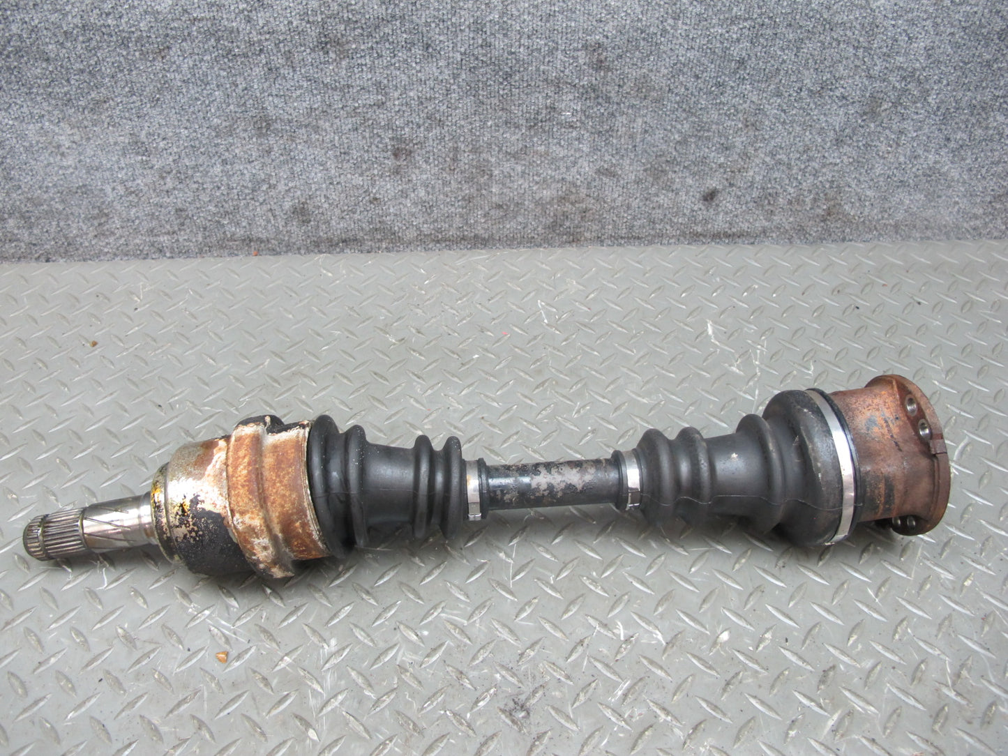 84-85 Nissan Z31 300ZX NON Turbo Rear Left Axle Shaft OEM