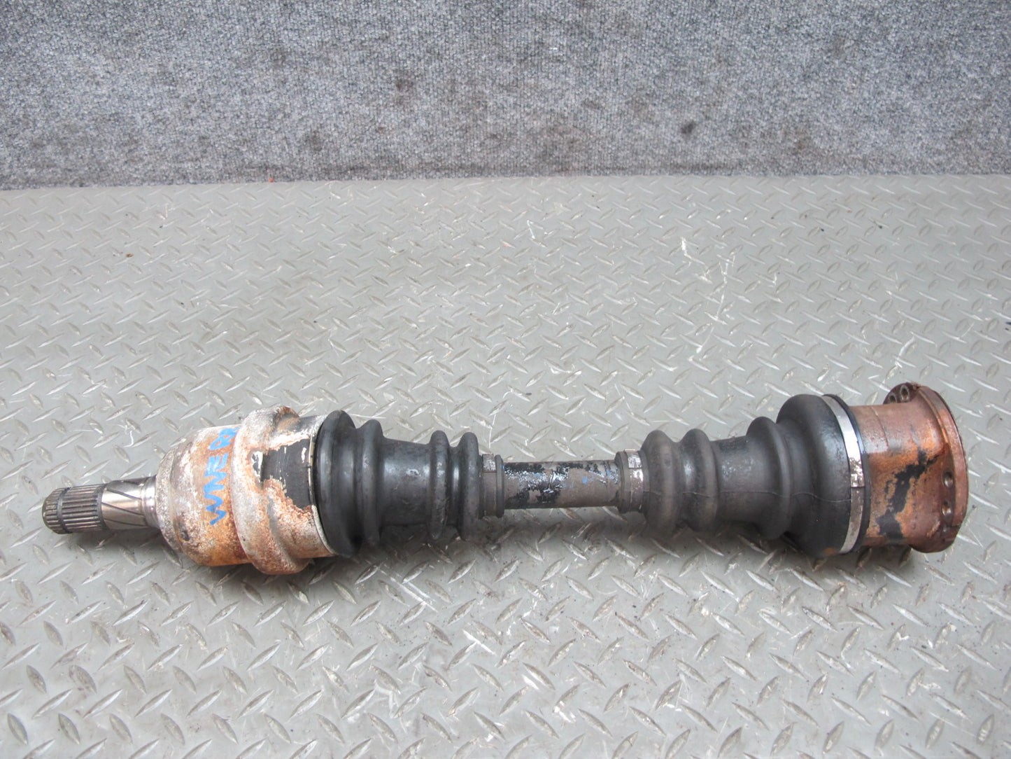 84-85 Nissan Z31 300ZX NON Turbo Rear Right Axle Shaft OEM