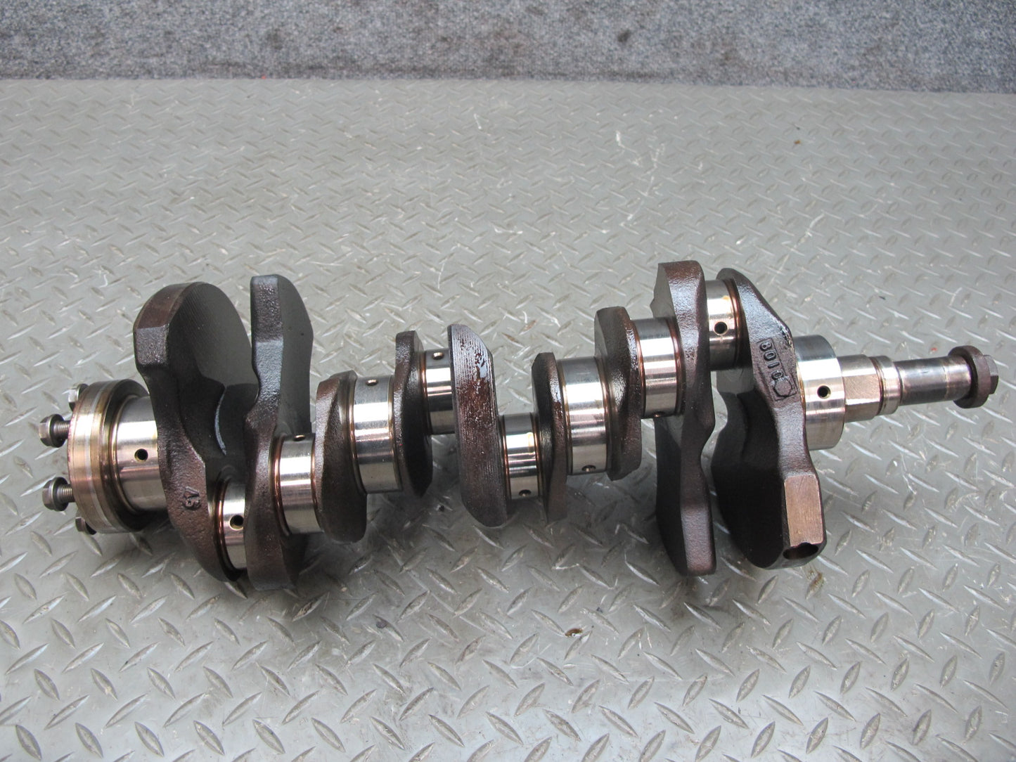 84-86 Nissan Z31 300ZX VG30E NON Turbo Engine Crankshaft 143K Miles OEM