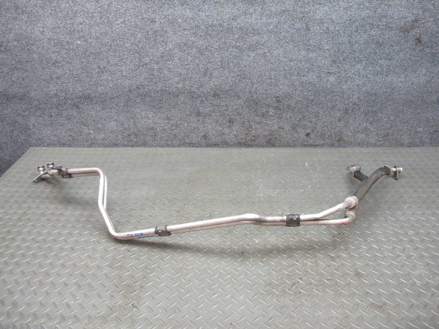 2010-2016 Porsche Panamera 970 A/T Transmission Oil Cooler Hose Pipe Line