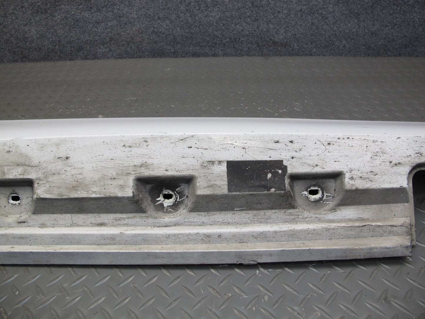 09-16 BMW E89 Z4 Set of 2 Left & Right Side Skirt Rocker Panel Molding OEM