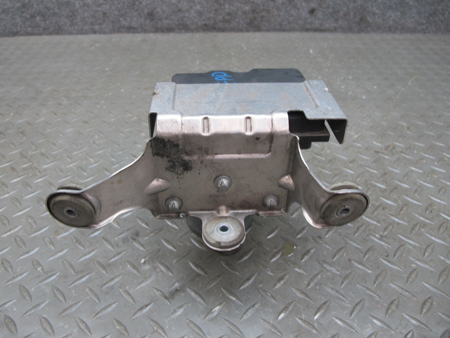 2014-2016 Porsche Panamera 970 Anti Lock Brake ABS Pump Module 97035575556