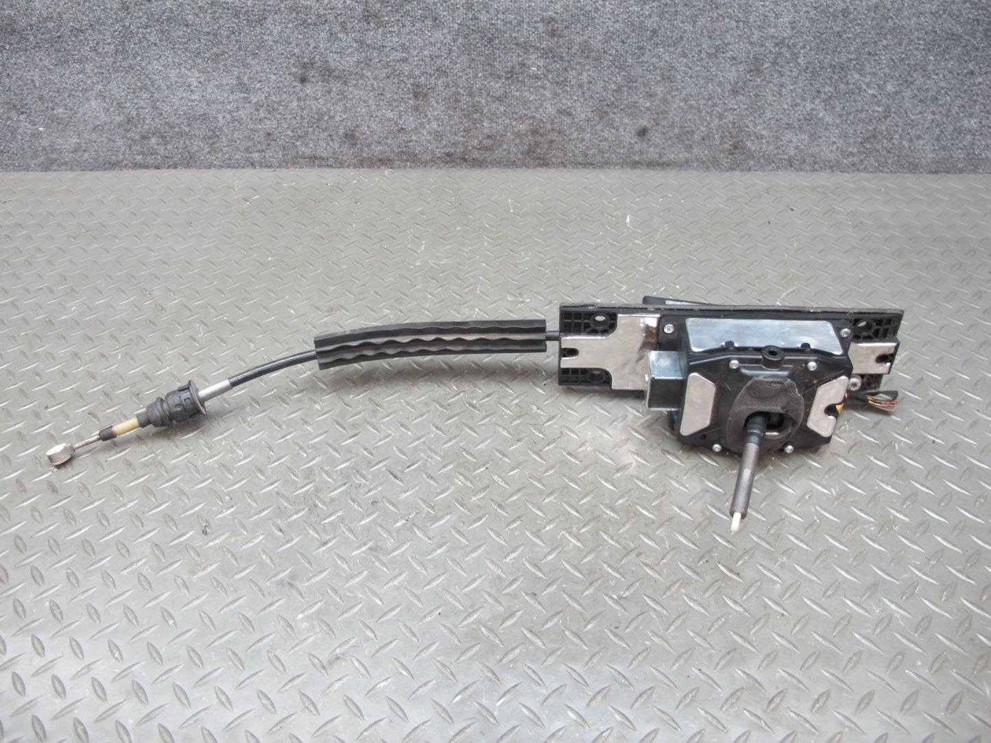 2010-2016 Porsche Panamera 970 A/T Automatic Transmission Shifter w Cable