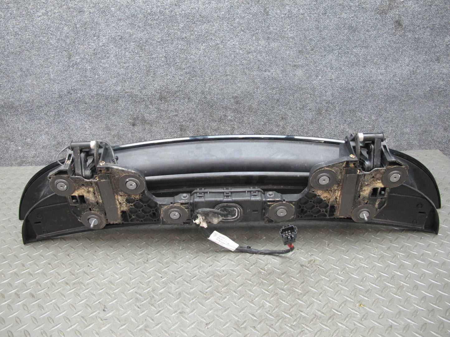 2014-2016 Porsche Panamera 970 Rear Trunk Retractable Spoiler Wing 97061267000