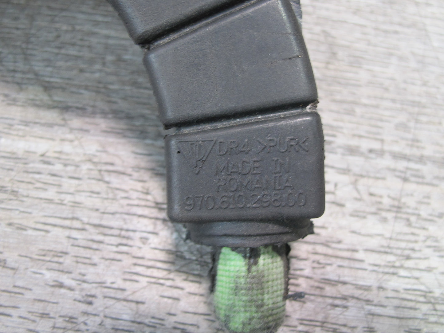 2010-2016 Porsche Panamera 970 Engine Bay Fuse Relay Box Module