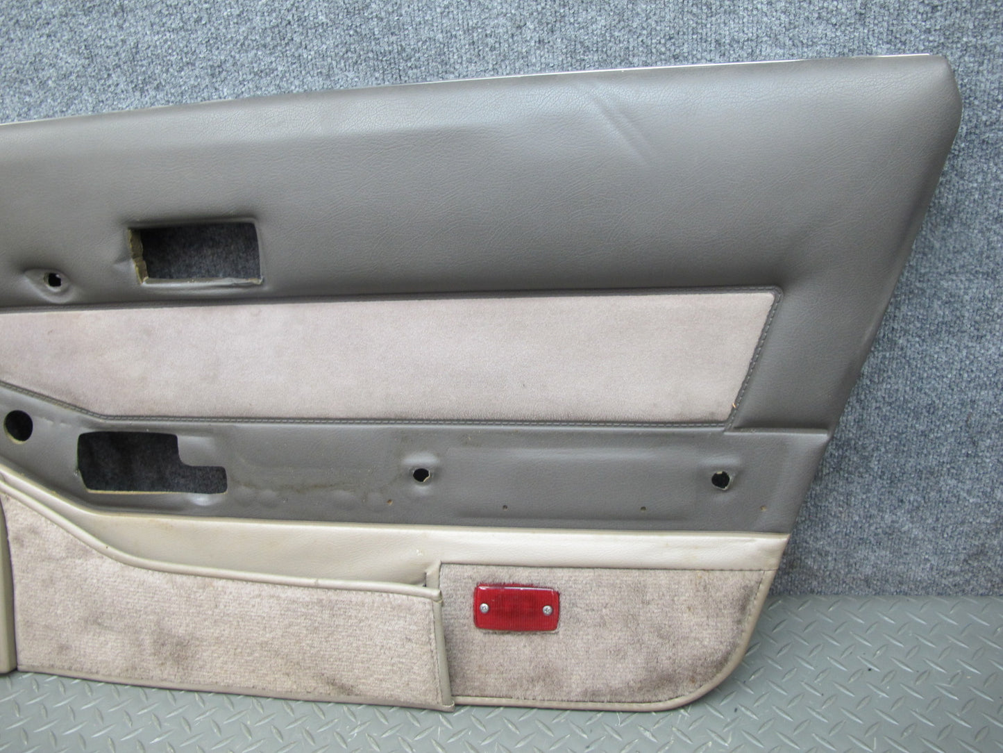 85-89 Nissan Z31 300ZX 2+0 Set of 2 Door Interior Trim Cover Panel TAN OEM