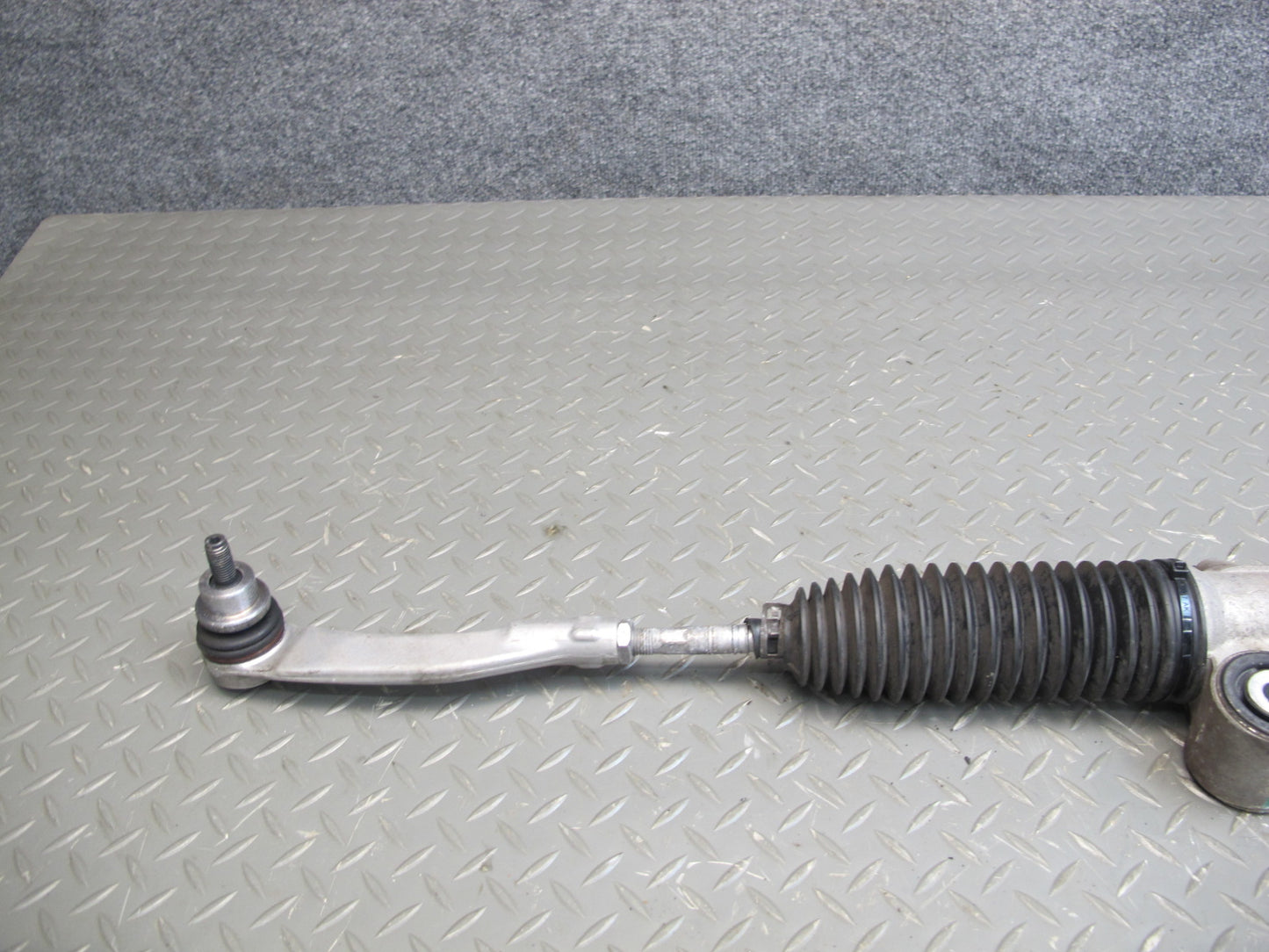 2010-2016 Porsche Panamera 970 Power Steering Rack & Pinion 97034700516