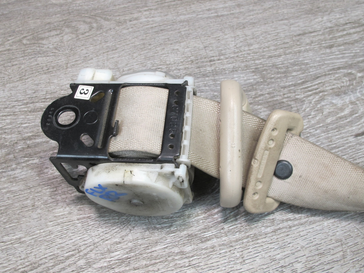 98-02 LEXUS LX470 FRONT REAR 3RD ROW SEATBELT RETRACTOR SET OEM