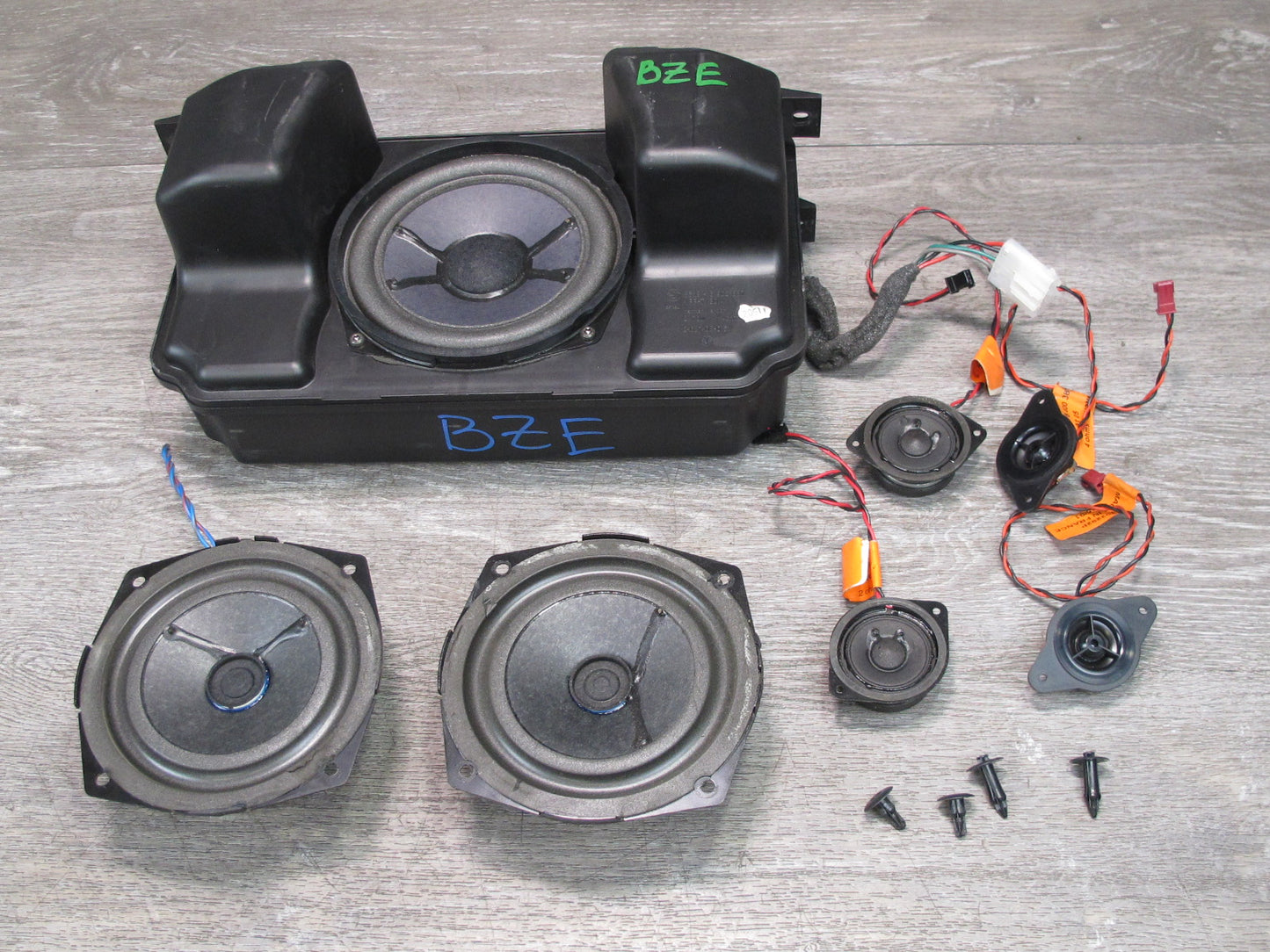 00-02 BMW E36/7 Z3 Harman Kardon Subwoofer Box Woofer Speaker Tweeter Set OEM