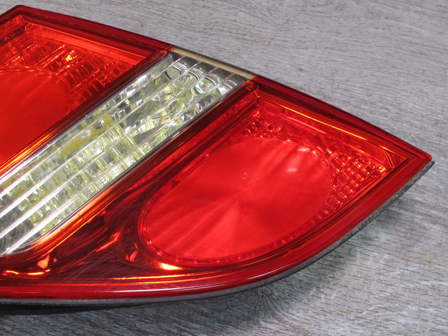 01-03 Lexus UCF30L LS430 Rear Left Inner Tail Light Lamp OEM