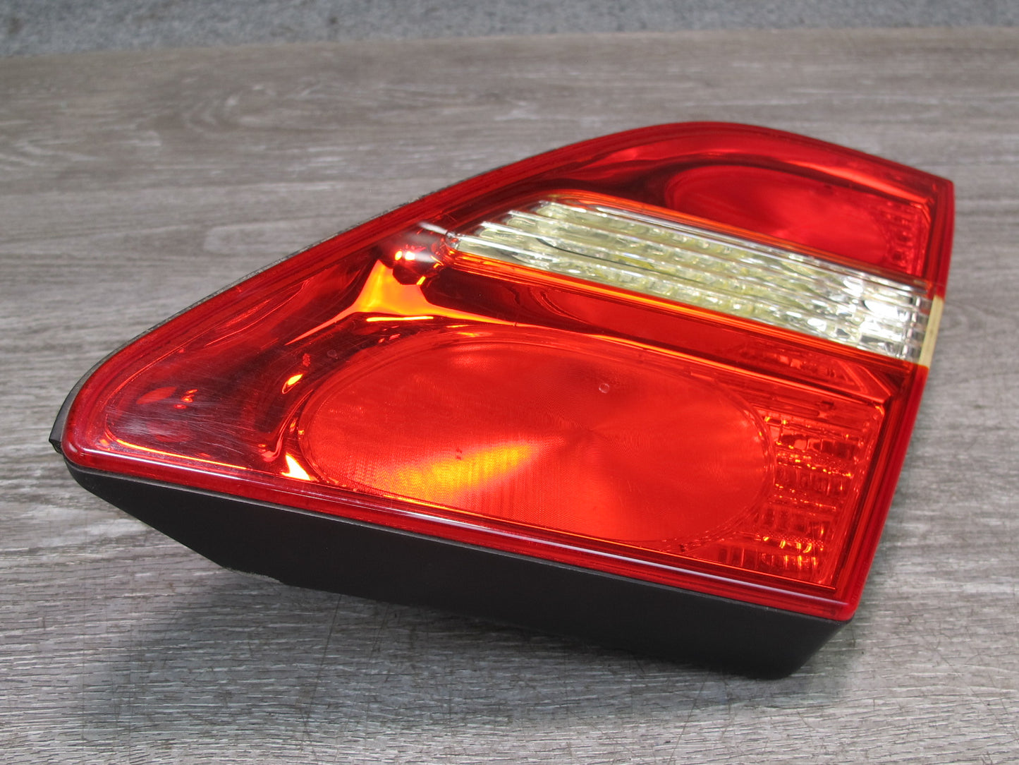 01-03 Lexus UCF30L LS430 Rear Right Inner Tail Light Lamp OEM