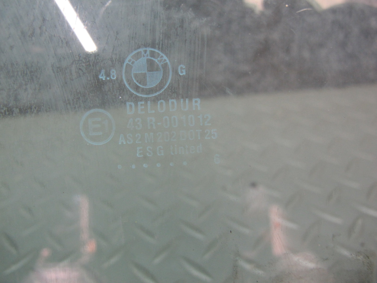 85-89 BMW E24 6-SERIES Left Driver Door Glass Window OEM