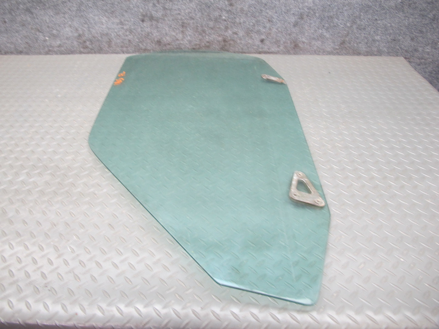 85-89 BMW E24 6-SERIES Left Driver Door Glass Window OEM
