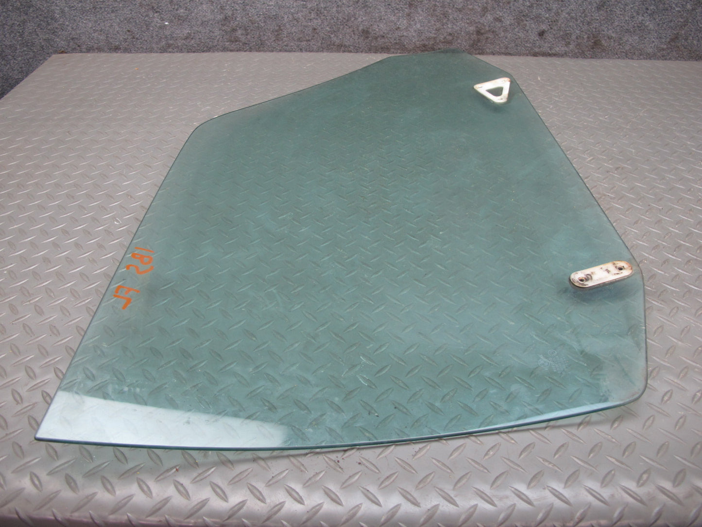 85-89 BMW E24 6-SERIES Left Driver Door Glass Window OEM