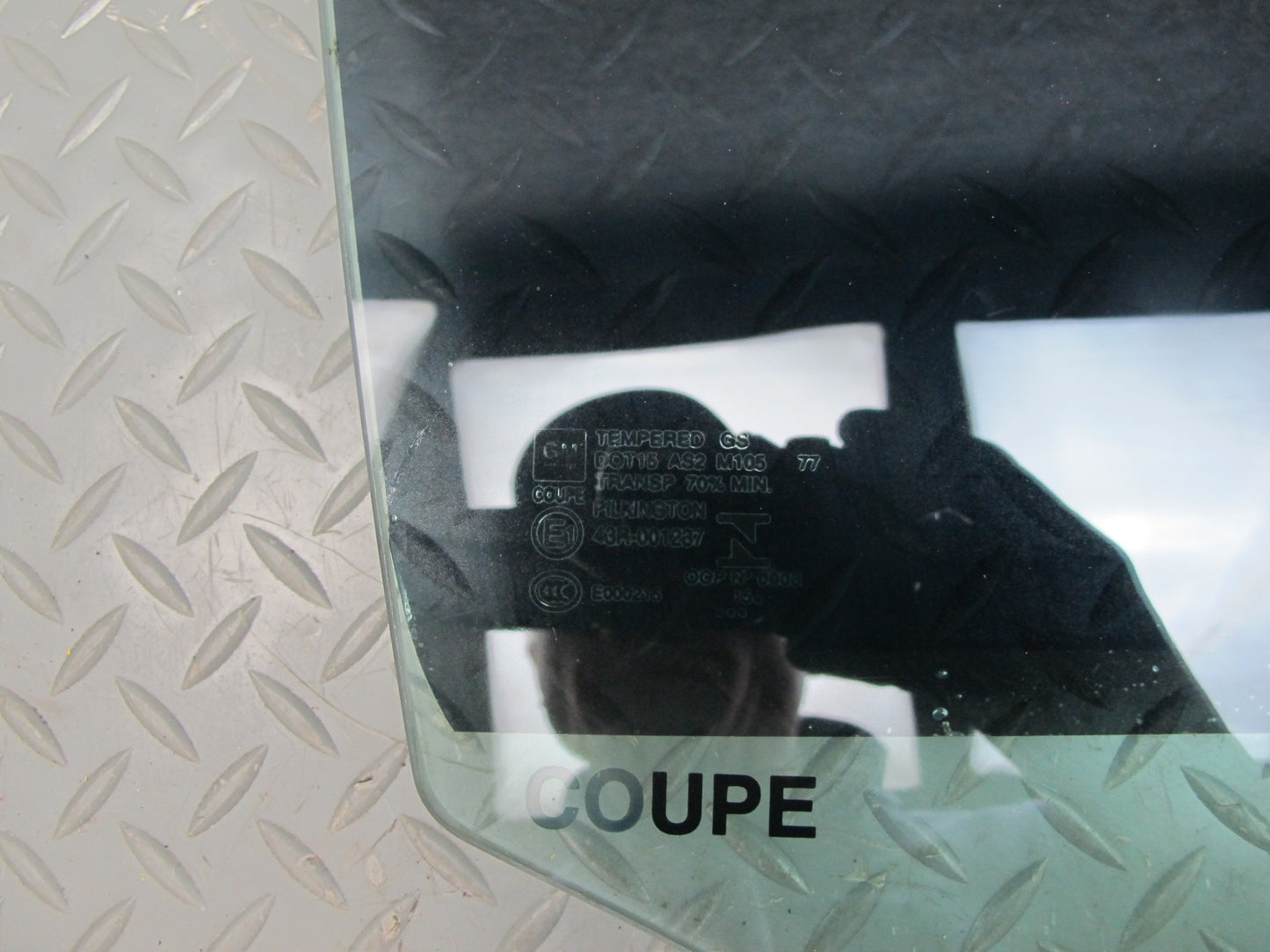 16-23 Chevrolet Camaro Coupe Right Passenger Door Glass Window OEM