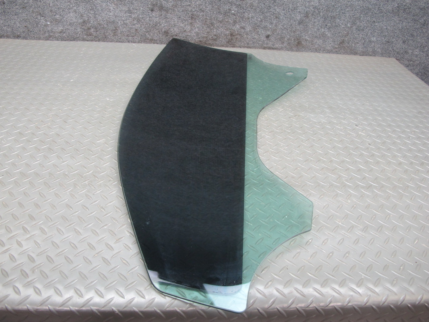 16-23 Chevrolet Camaro Coupe Right Passenger Door Glass Window OEM