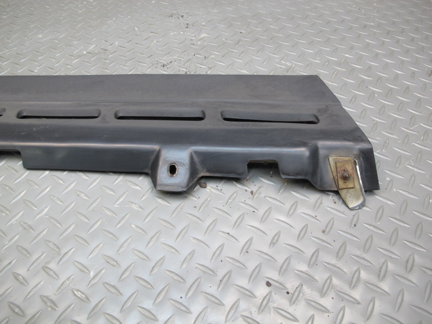 84-87 BMW E24 6-SERIES Front Bumper Upper Trim Cover Panel 1861062 OEM