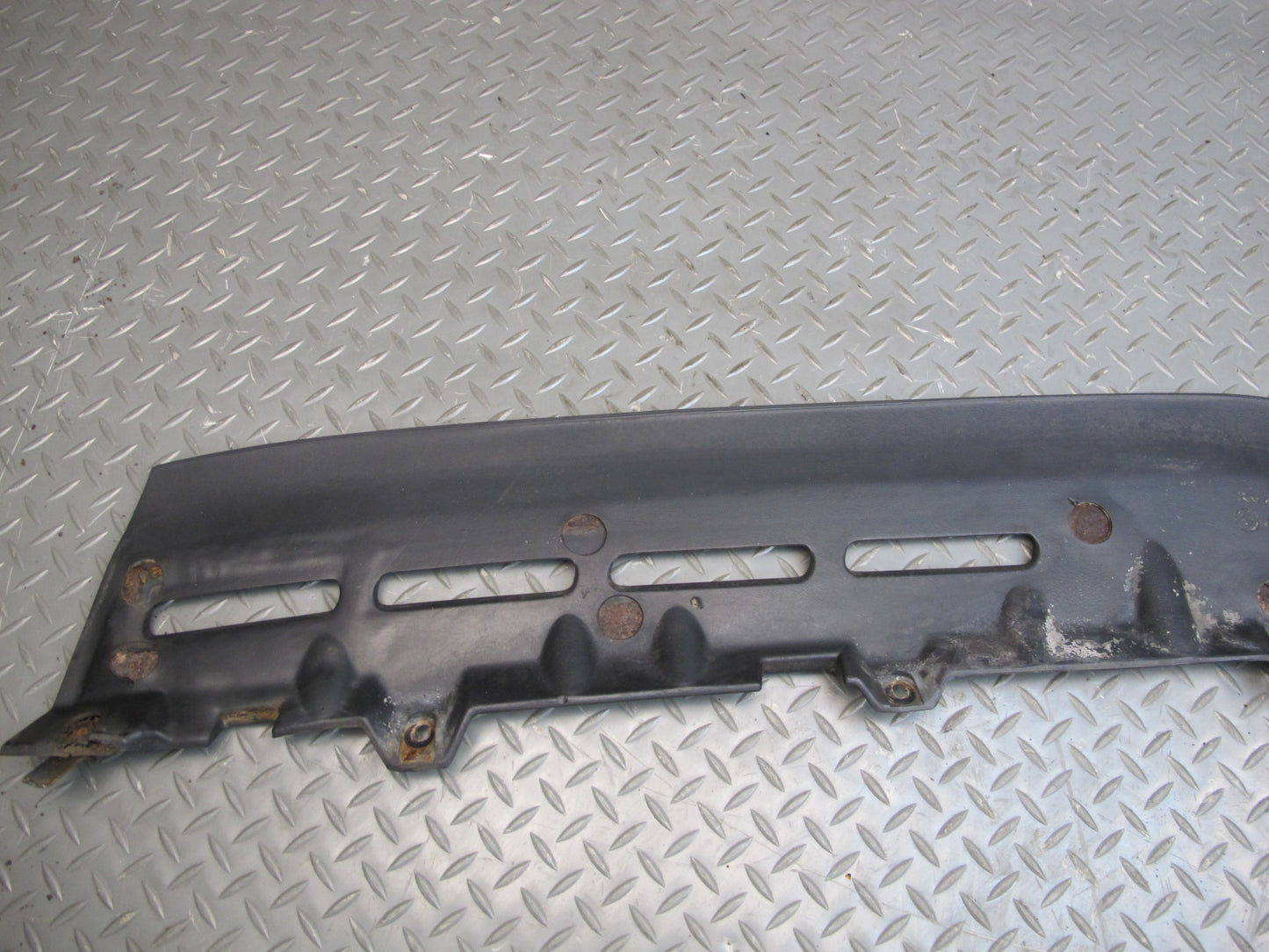 84-87 BMW E24 6-SERIES Front Bumper Upper Trim Cover Panel 1861062 OEM