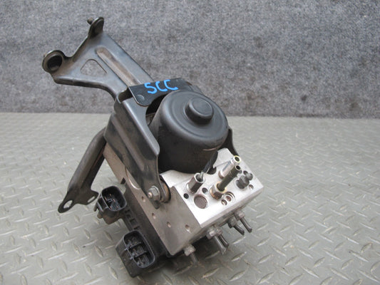 97-00 Lexus UZZ30L SC300 SC400 Anti Lock Brake ABS Pump Module w Bracket OEM