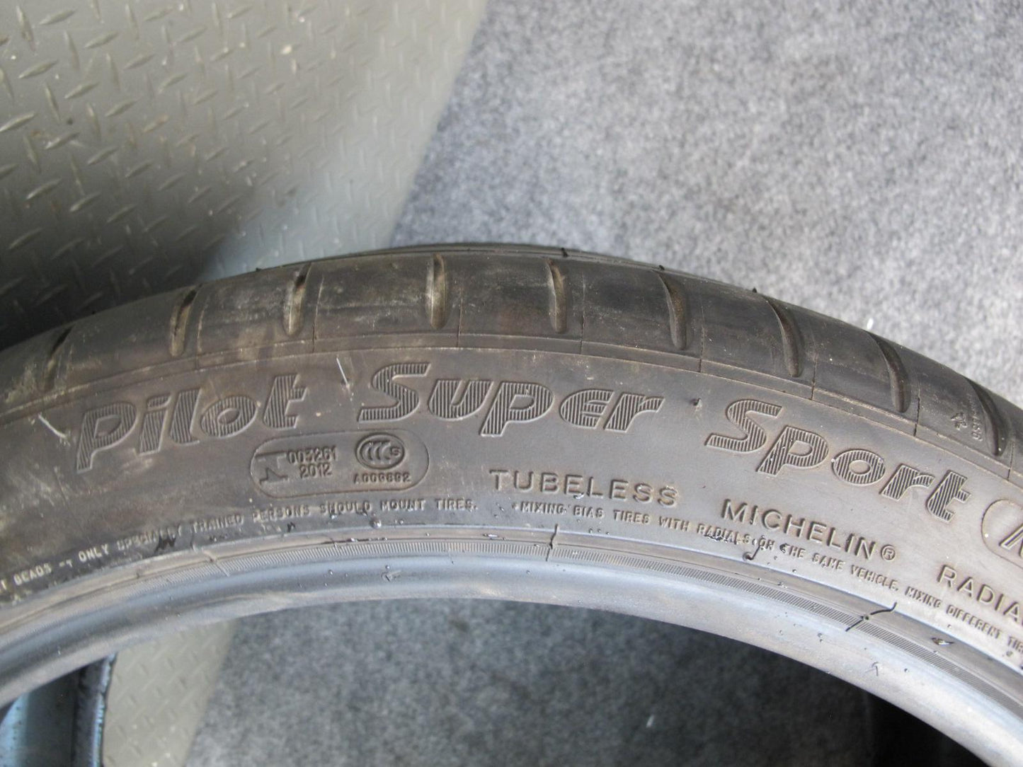 Michelin Pilot Super Sport NO Tire 295/35 ZR20 105Y 0918 5/32 Tread