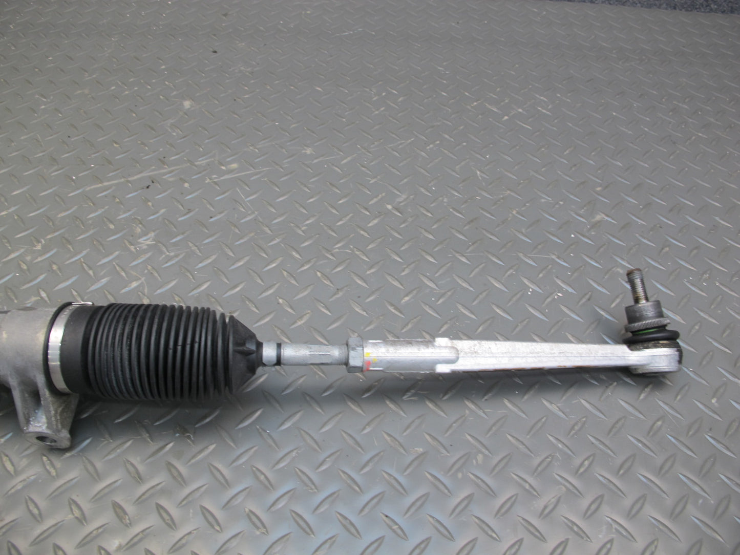 1997-2004 Porsche Boxster 986 Power Steering Rack AND Pinion Gear 99634701107