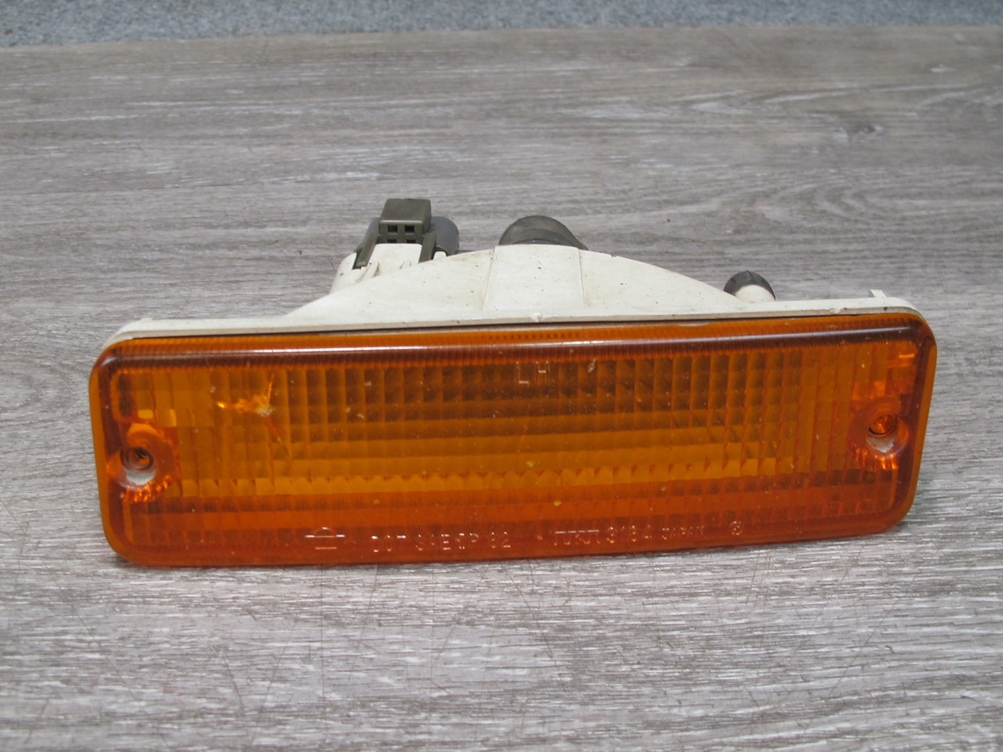 85-86 Nissan Z31 300ZX NA Set of 2 Front Left Right Turn Signal Light Lamp OEM