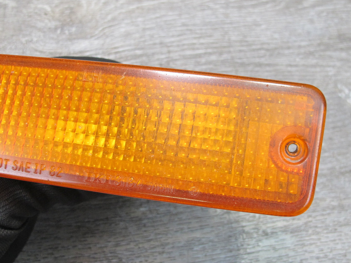 85-86 Nissan Z31 300ZX NA Set of 2 Front Left Right Turn Signal Light Lamp OEM