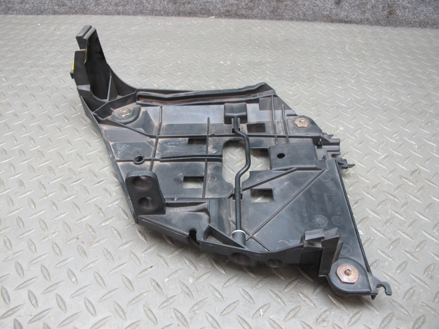 1997-2004 Porsche Boxster 986 Front Left Headlight Mount Bracket Support