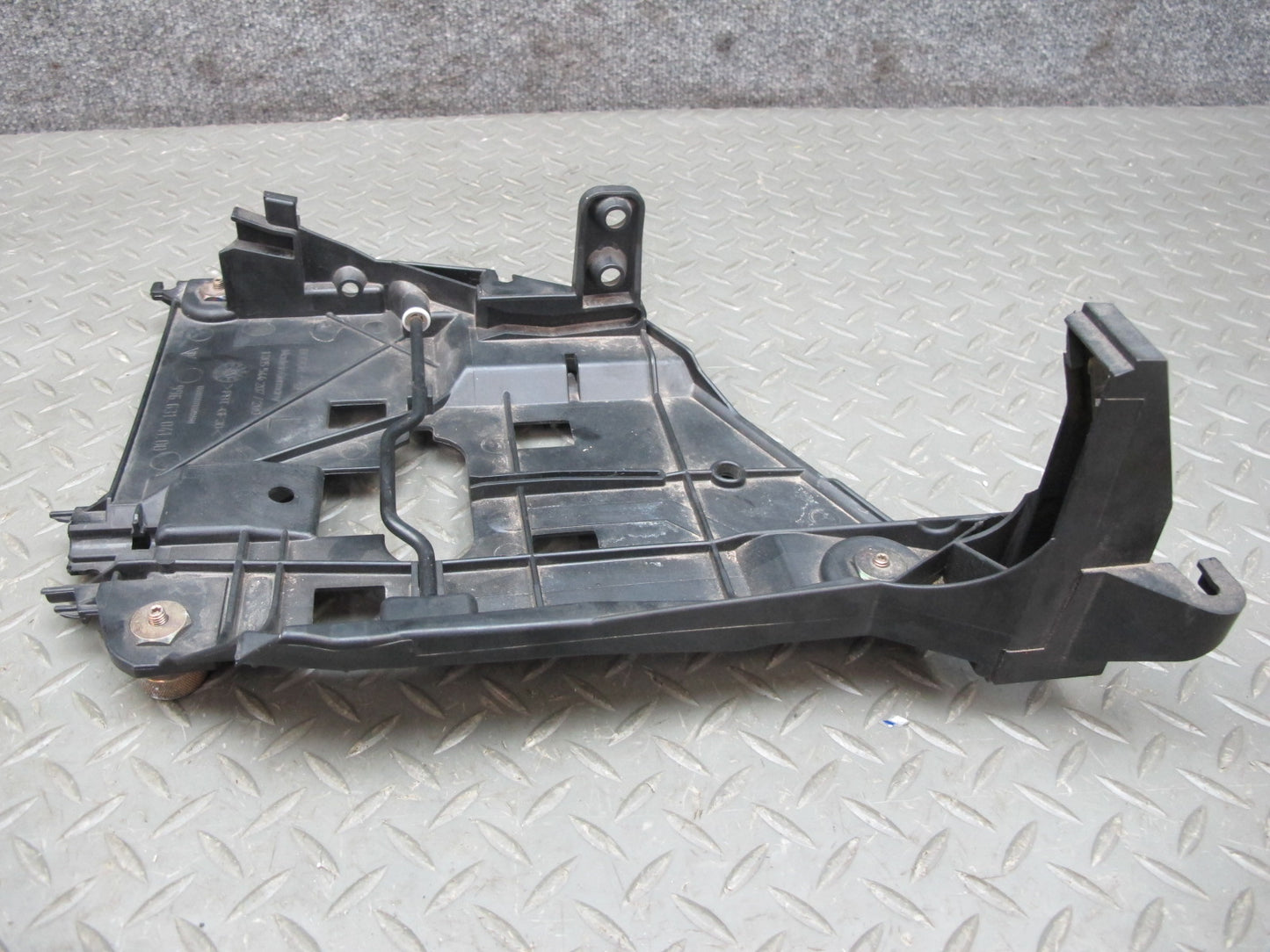 1997-2004 Porsche Boxster 986 Front Left Headlight Mount Bracket Support