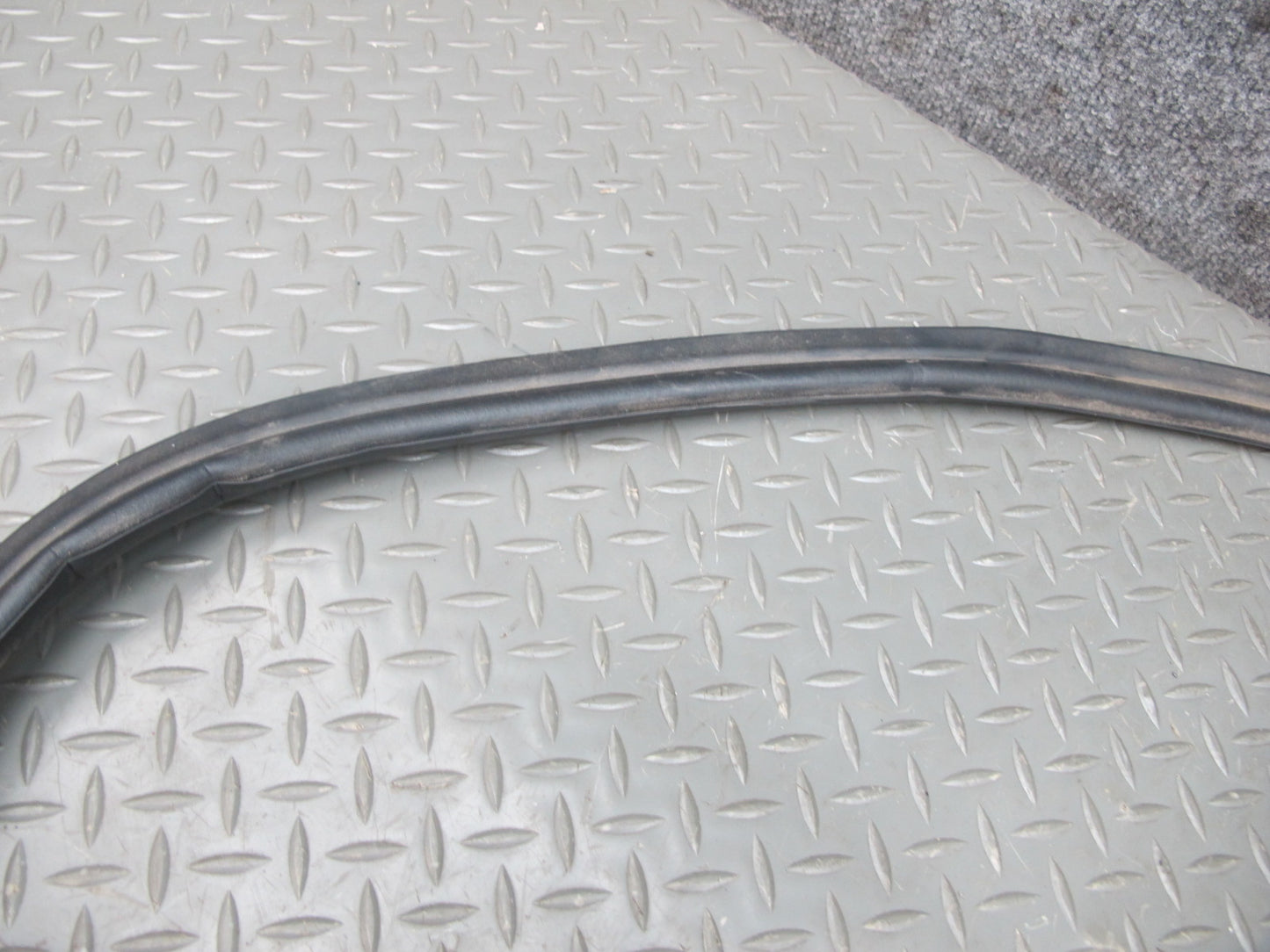 1997-2004 Porsche Boxster 986 Convertible TOP Roof Weatherstrip Rubber Seal