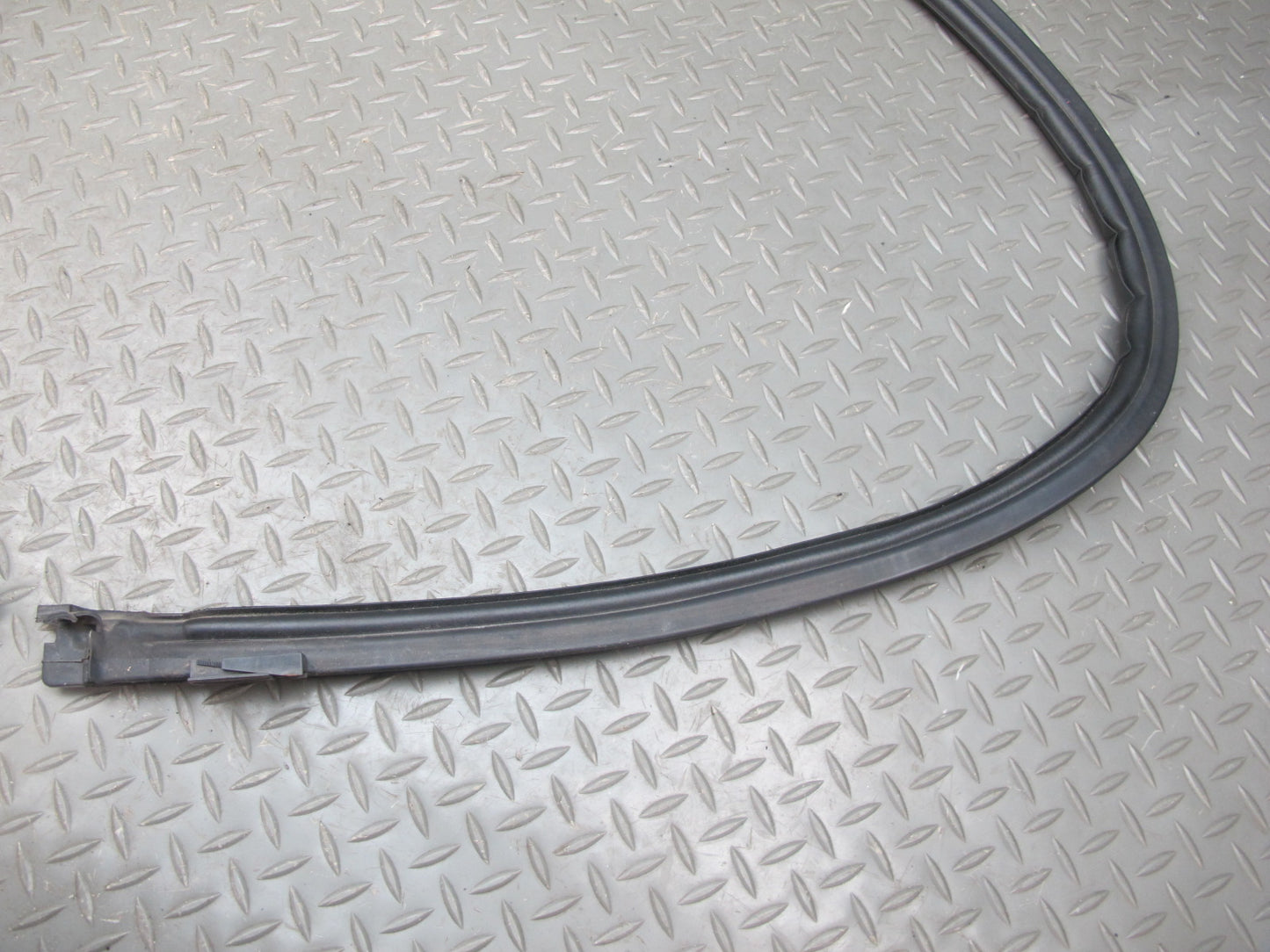 1997-2004 Porsche Boxster 986 Convertible TOP Roof Weatherstrip Rubber Seal