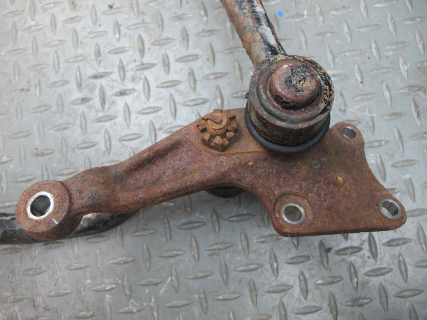 84-89 BMW E24 6-SERIES Front Right Lower Control Arm Wishbone Set OEM